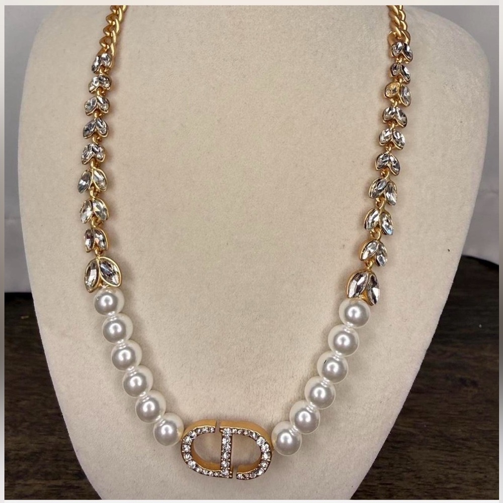Fashion Gold and Silver Necklace with faux Pearl Details